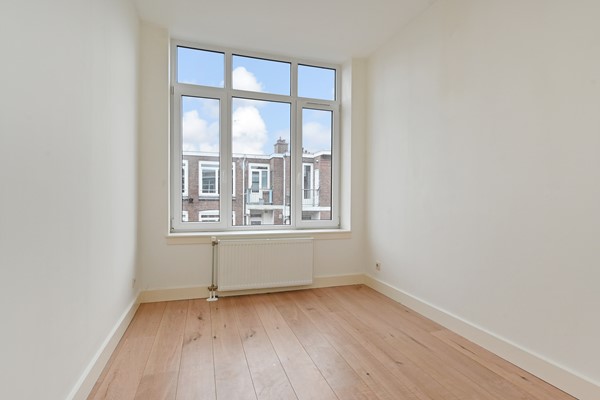 Medium property photo - Pasteurstraat 124, 2522 RN Den Haag